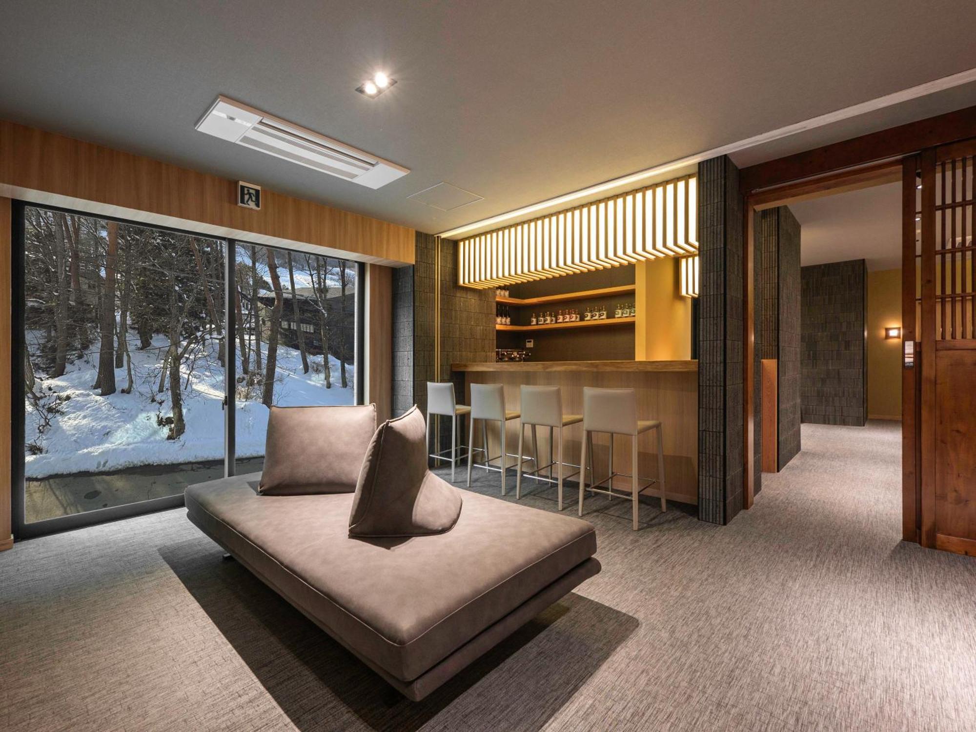 Ski Inn Hakuba, Iwatake Екстериор снимка