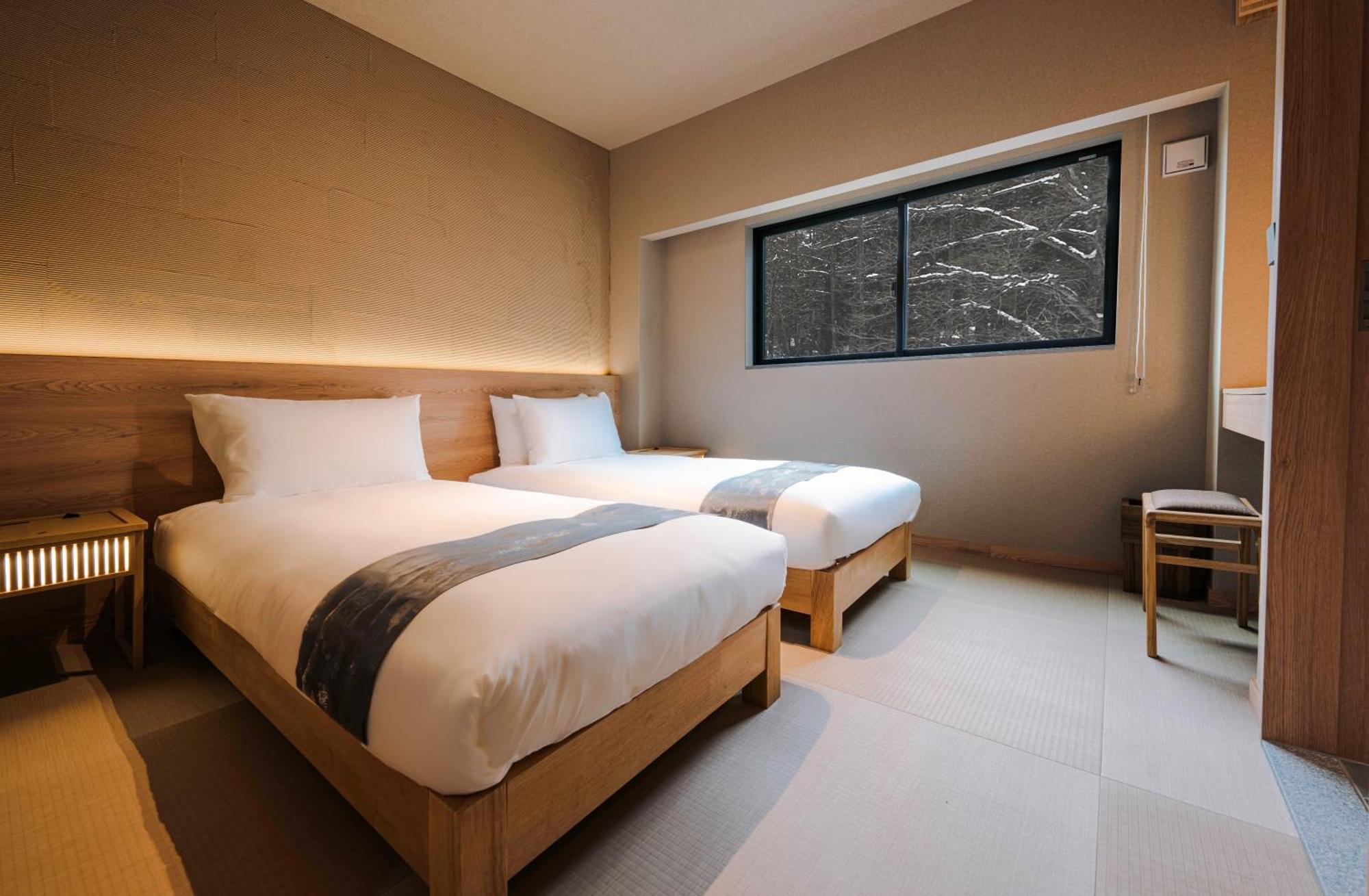 Ski Inn Hakuba, Iwatake Екстериор снимка