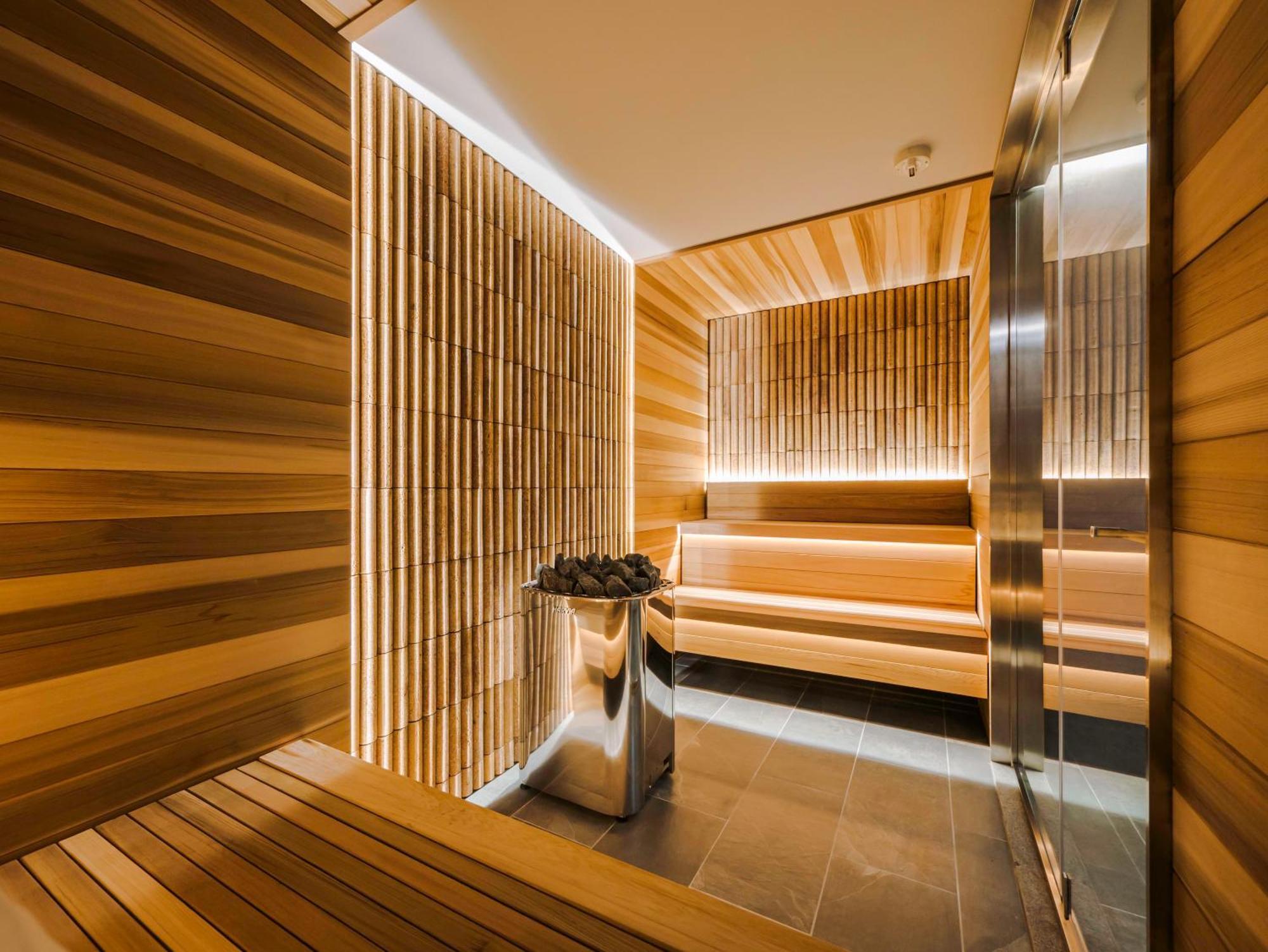 Ski Inn Hakuba, Iwatake Екстериор снимка
